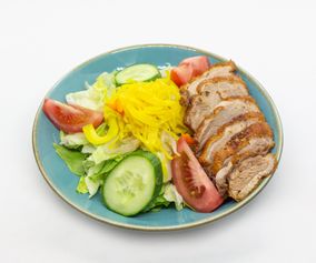 Salat mit knuspriger Ente